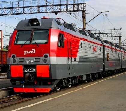 Из Челябинска на праздники запустят дополнительные поезда в Санкт-Петербург