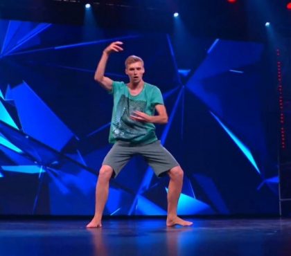 Житель Снежинска исполнил на ТНТ танец под звуки, которые издавал сам