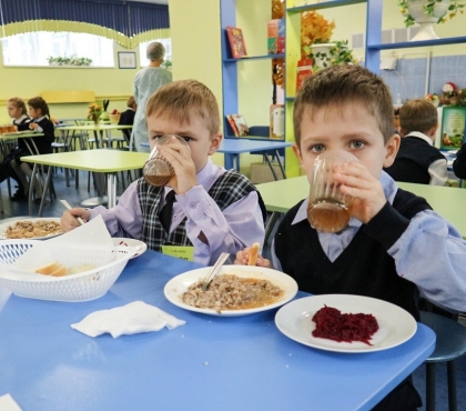 Спецпроект «школьная столовка»: чем кормят ваших детей, пока вы на работе