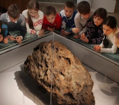 Вера Евстигнеева: «В Челябинске учителя придумали для школьников сборник задач по математике про метеорит»