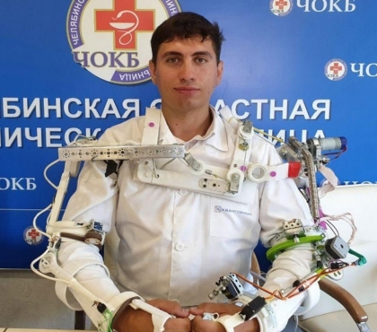 Челябинские изобретатели выиграли полмиллиона рублей на улучшение экзоскелета для пациентов после инсульта