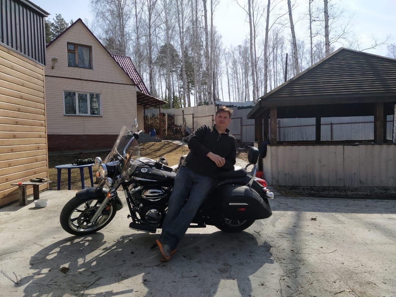 Глава Озерского городского округа Евгений Щербаков и его мотоцикл