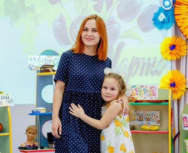 Мария Хворостова со своей дочерью Ульяной 