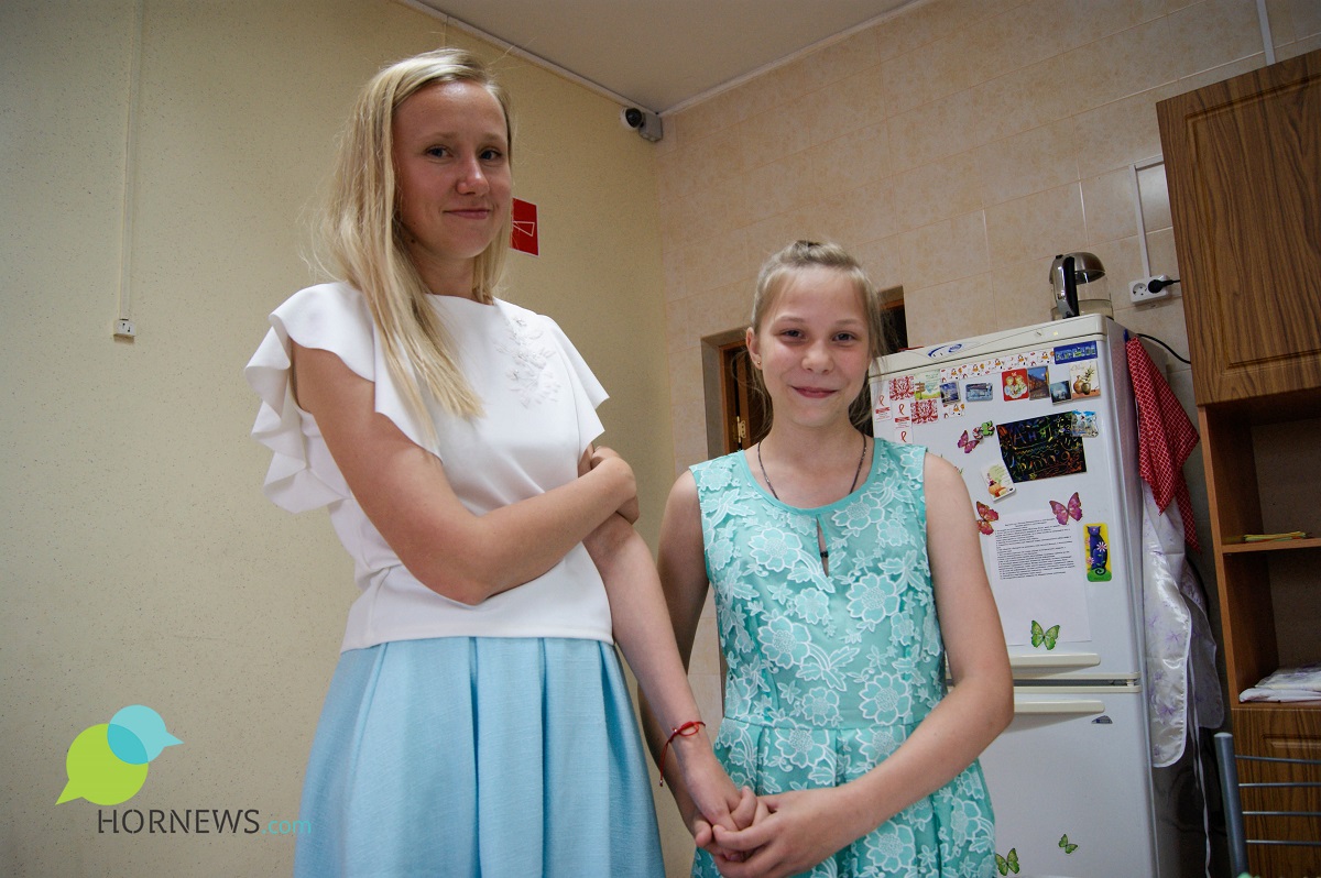 Надежда Викторовна является воспитателем Ани на протяжении 9 лет 