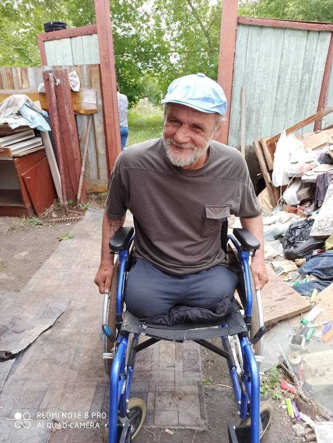 Алексей, 52 года. Ноги потерял в результате обморожения, из больницы отправился в рабство.
