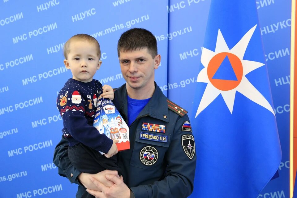 Ваня Фокин и Петр Гриценко. Фото: МЧС России