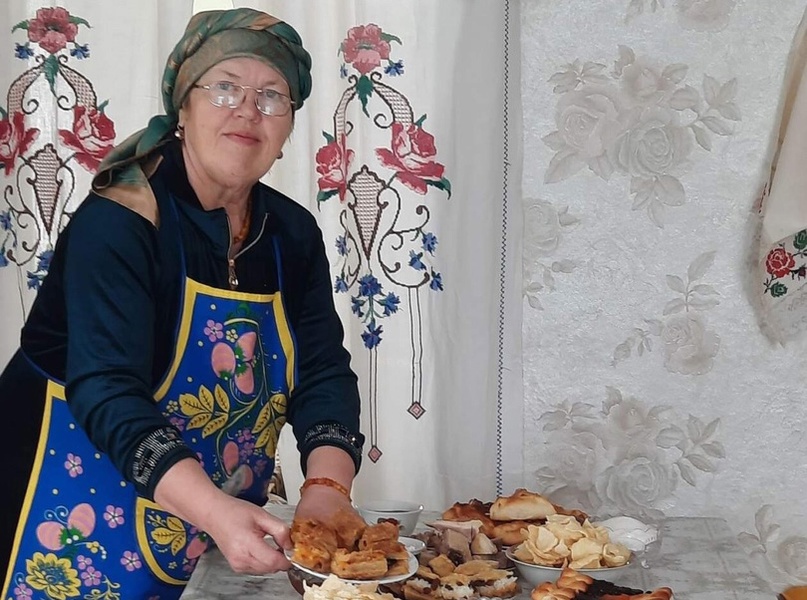 Альмира Мазитова любит делать татарскую выпечку